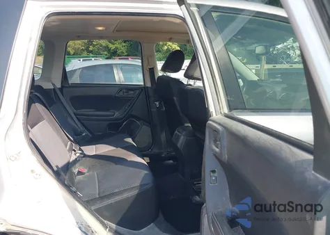 2016 Subaru Forester 2.5I Premium из США, поврежденный, VIN JF2SJADC8GH514417